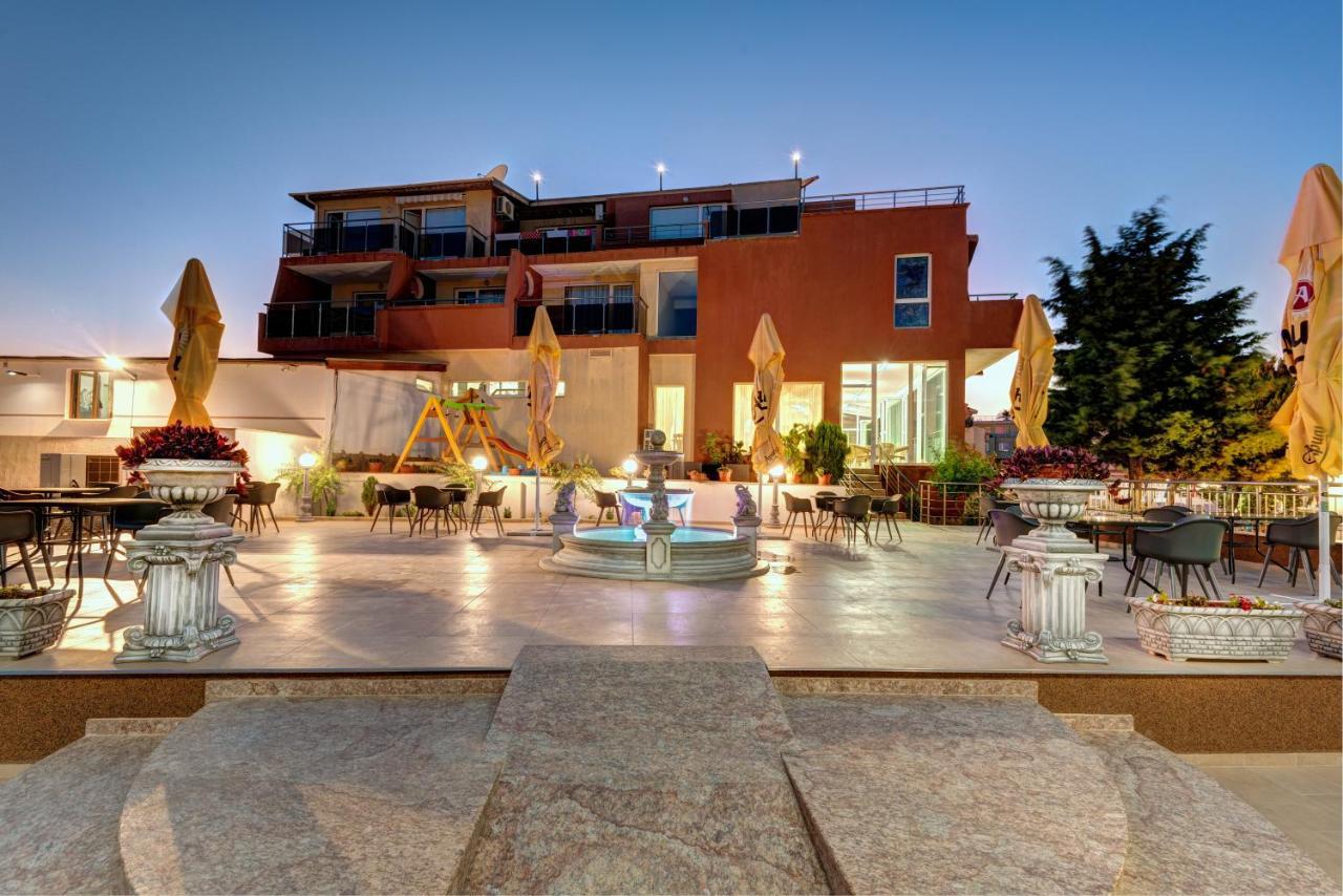 סוזופול Hotel Sunny מראה חיצוני תמונה