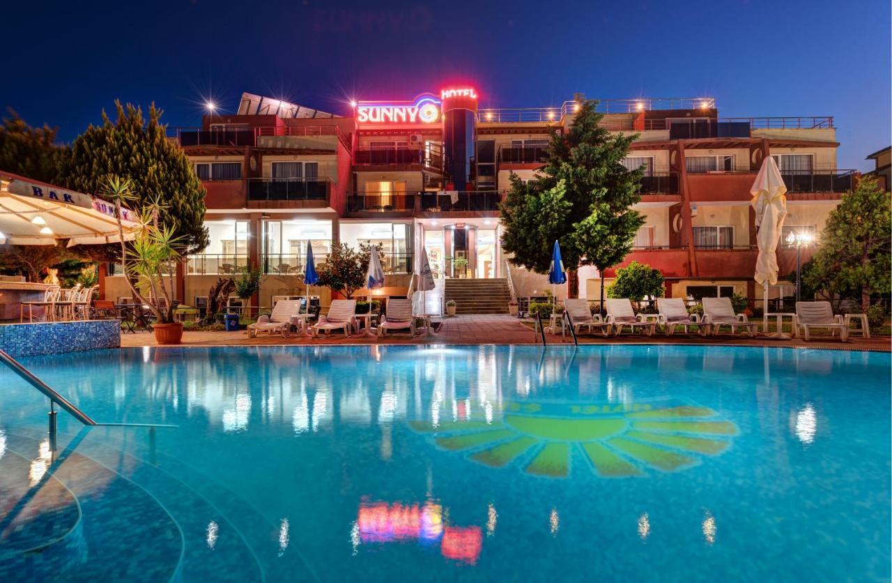 סוזופול Hotel Sunny מראה חיצוני תמונה