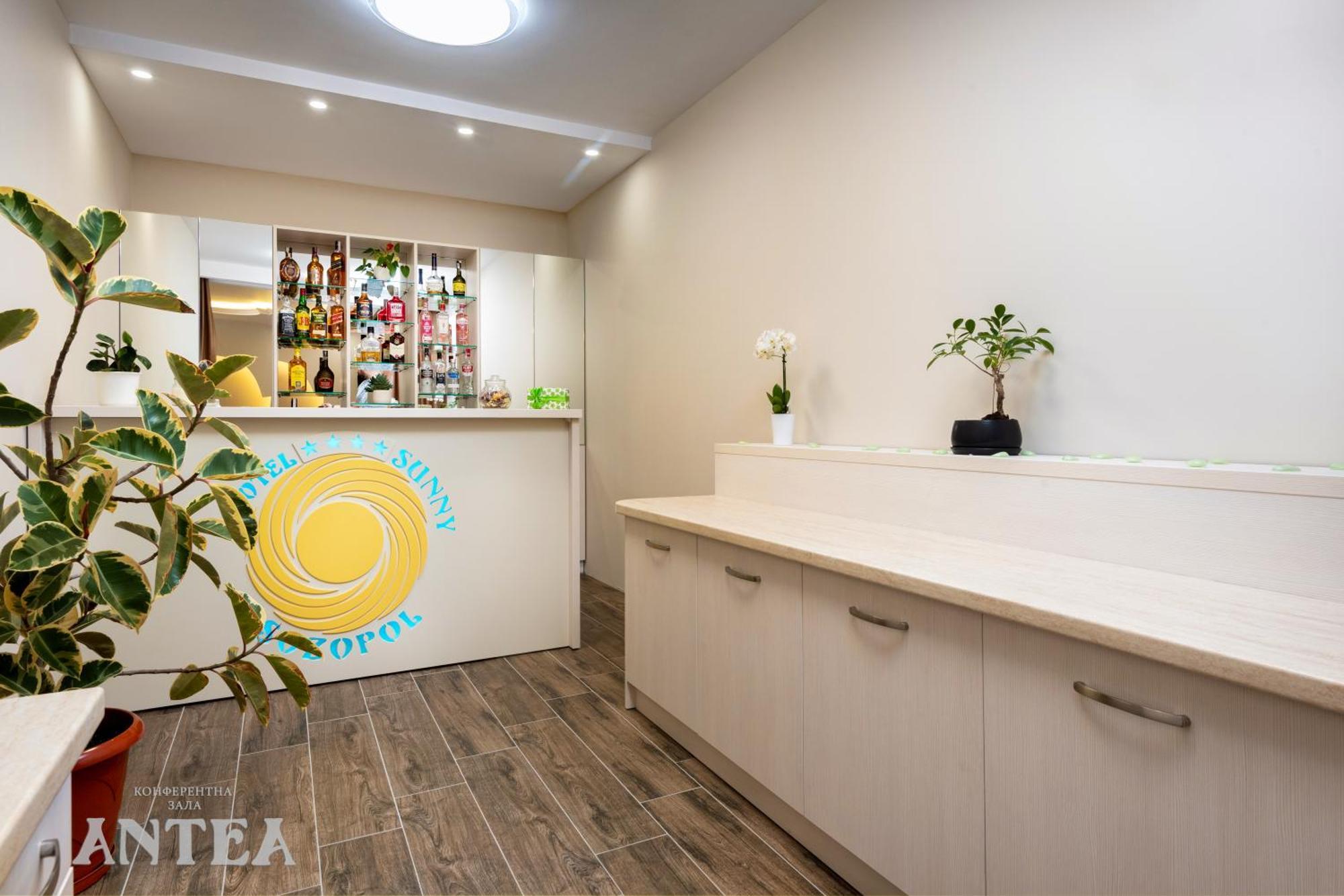 סוזופול Hotel Sunny מראה חיצוני תמונה
