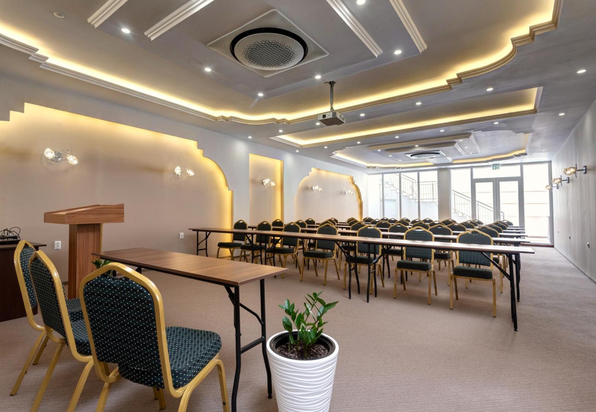 סוזופול Hotel Sunny מראה חיצוני תמונה