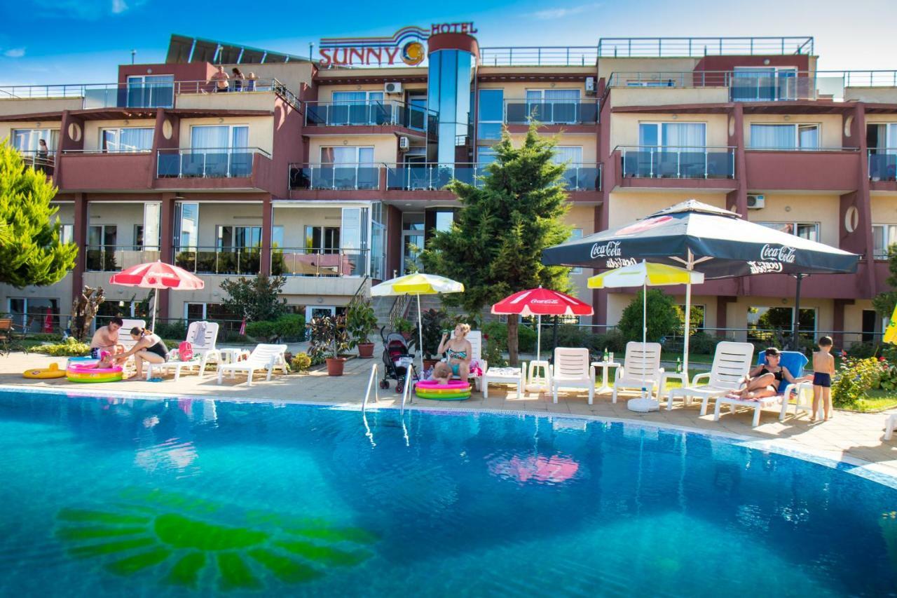 סוזופול Hotel Sunny מראה חיצוני תמונה