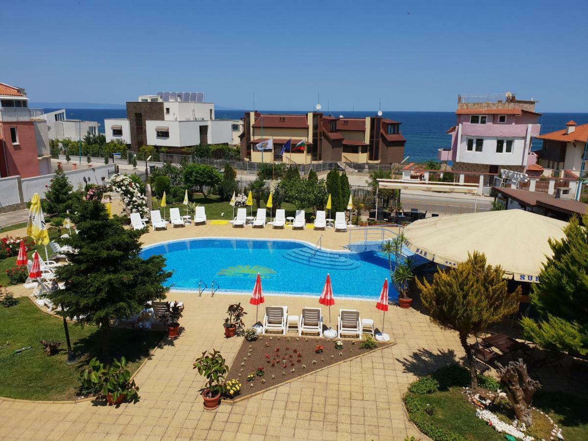 סוזופול Hotel Sunny מראה חיצוני תמונה