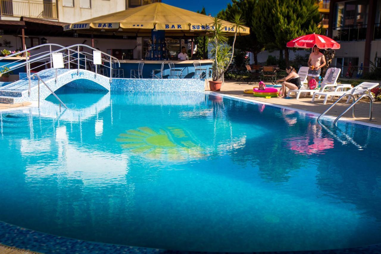 סוזופול Hotel Sunny מראה חיצוני תמונה